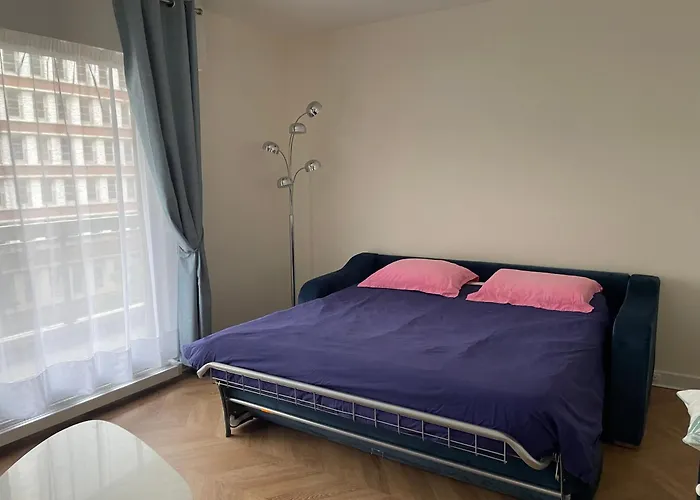 Large Invalides Montparnasse 아파트 파리